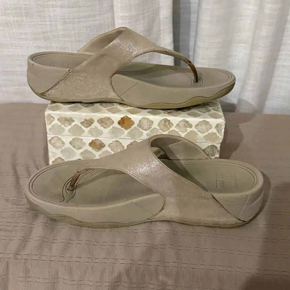 Fitflop Sz 8 Shimmy Suede Toe Post Thong Flip Flop Sandals Women's  Pale‎ Gold